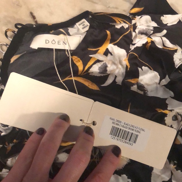 Doen Pearl Dress - Picture 8 of 8